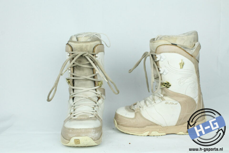 Nidecker - 24MP/38EU - Mountain Lab