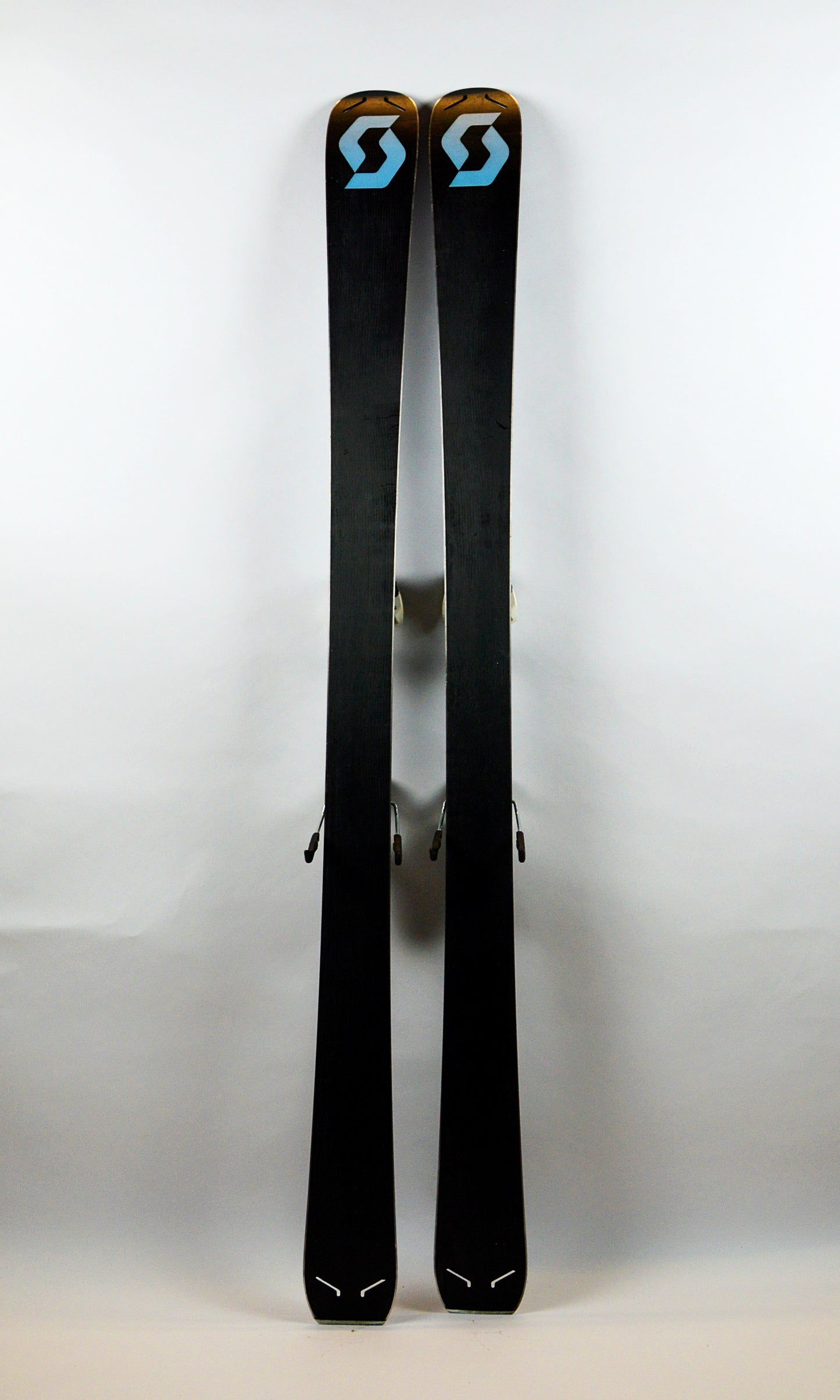 Ski Scott Slight 83