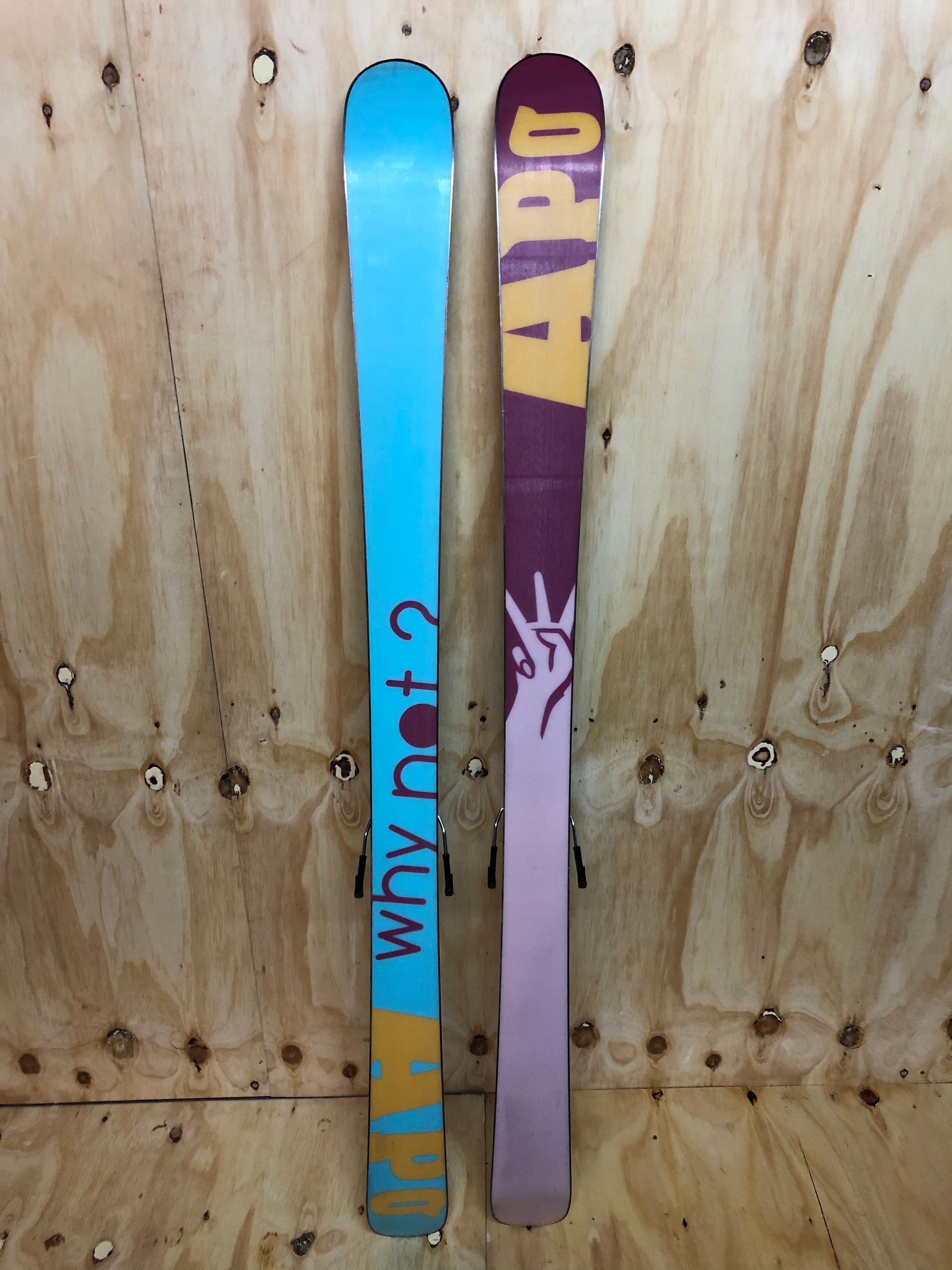 Ski APO Rosewood