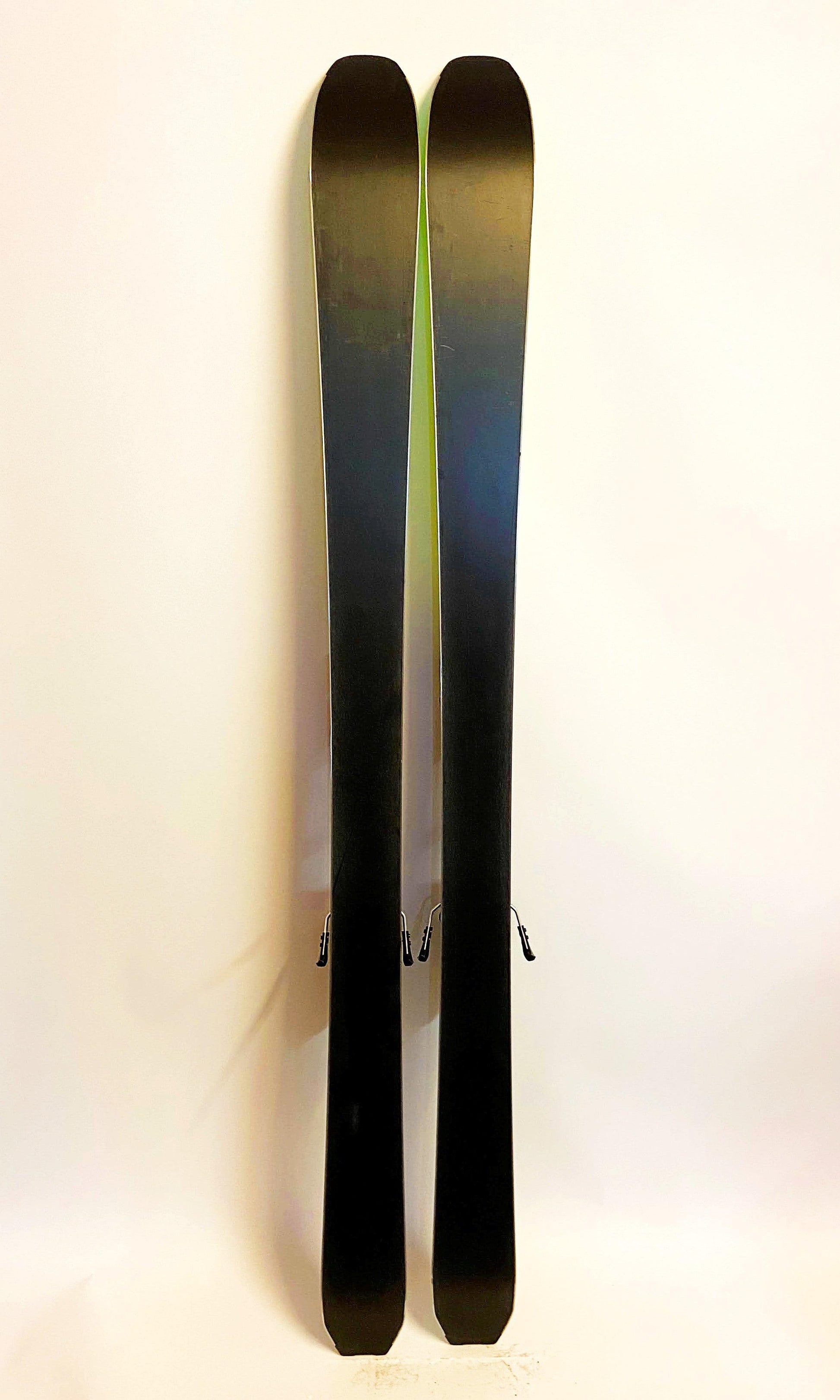 Ski Völkl Rise 84