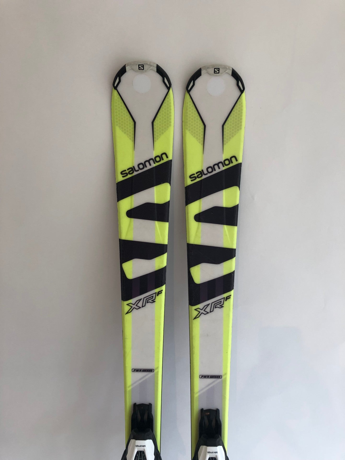 Ski Salomon XRF