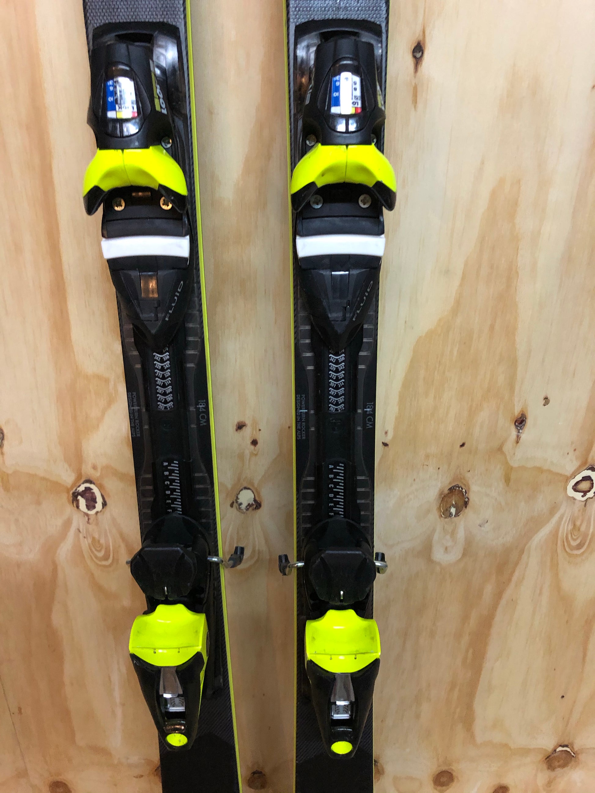 Ski Rossignol Pursuit 700